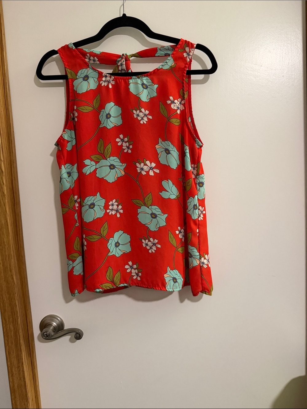 W5 Red Floral Sleeveless Camisole with Aqua Blooms